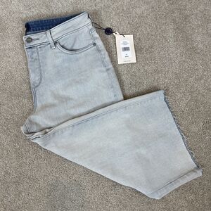NWT NYDJ Women’s Jeans Wide Leg Pedal Pusher Capri Sz‎ 10 Lift Tuck Tech $99